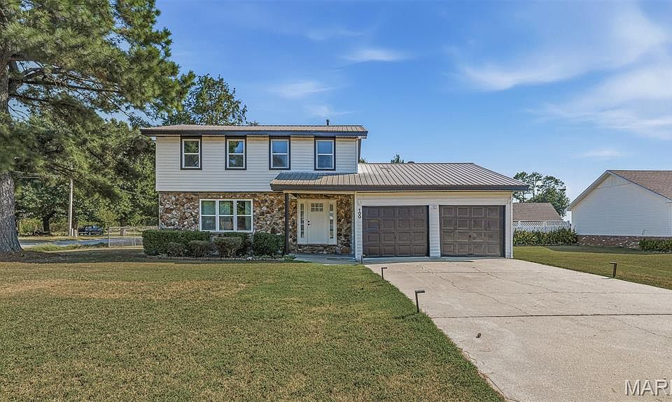 1st image of 100 Pecan Blvd