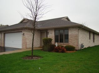 2420 Par Four Ct #2420, Joliet, IL 60436