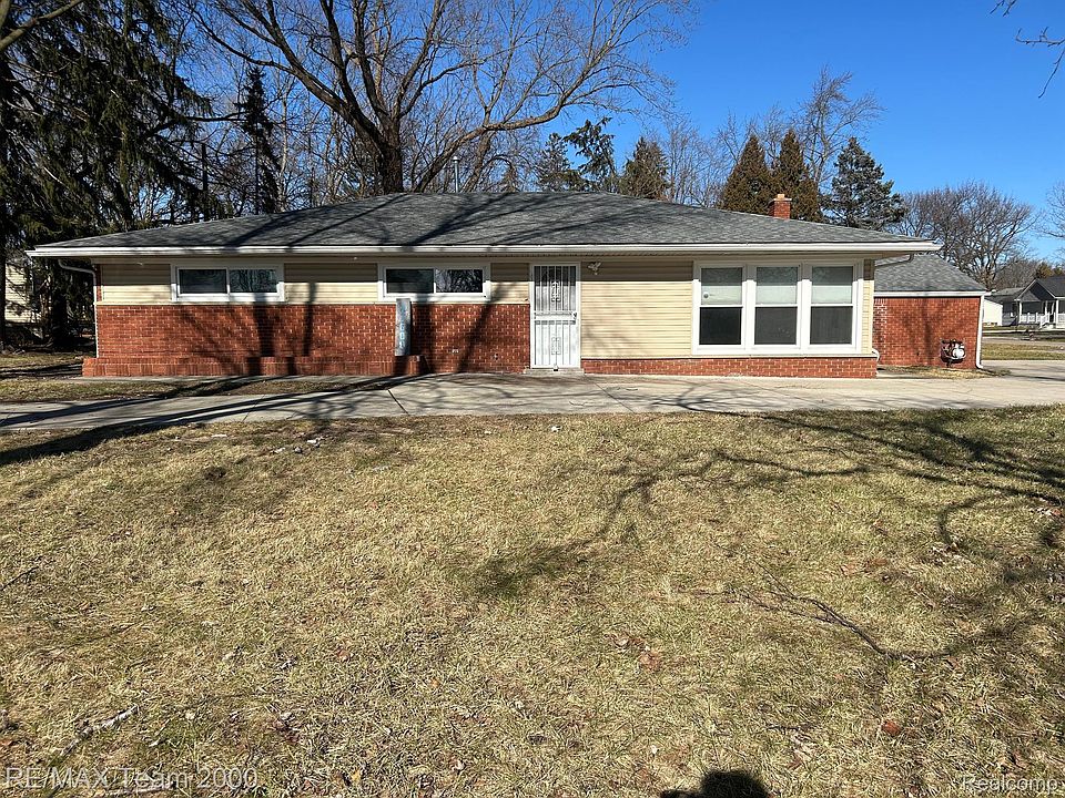 1st image of 21600 S Tuller Ct
