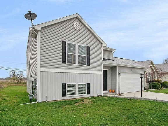 3rd image of 4523 Ashard Dr