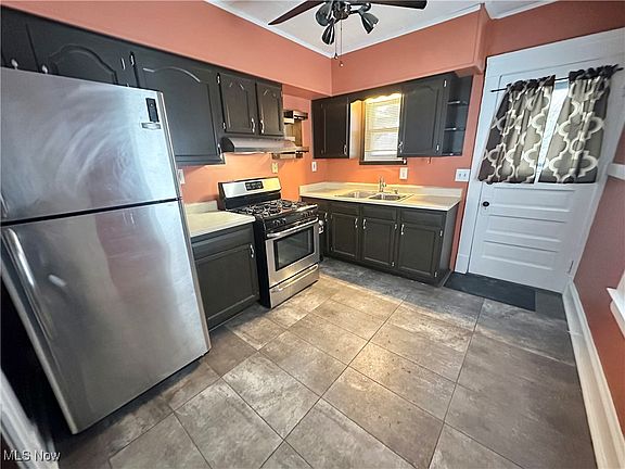 3rd image of 17422 Northwood Ave
