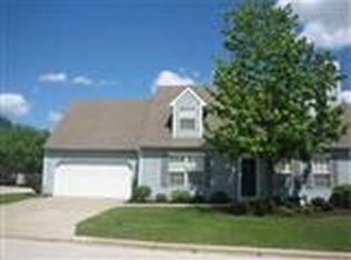 14233 Settlers Way #52, Strongsville, OH