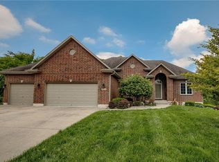 1714 SW 24th St, Blue Springs, MO 64015