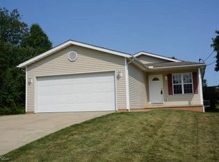 2106 Oak St SE, Massillon, OH 44646