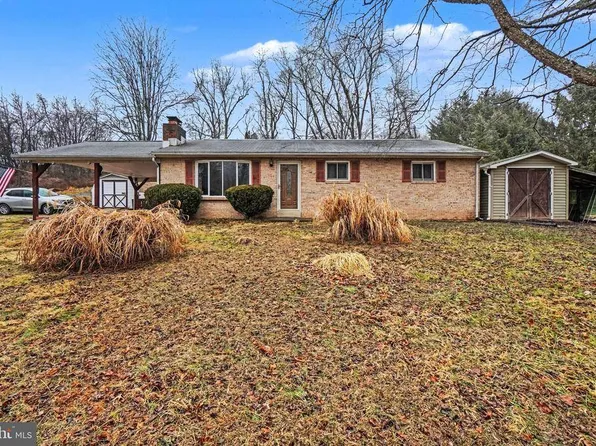 1140 Stoney Creek Rd, Dauphin, PA 17018