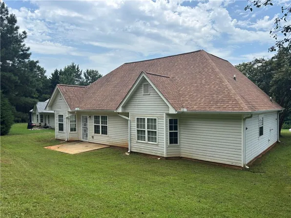 3720 Scotland Ln, Snellville, GA 30039