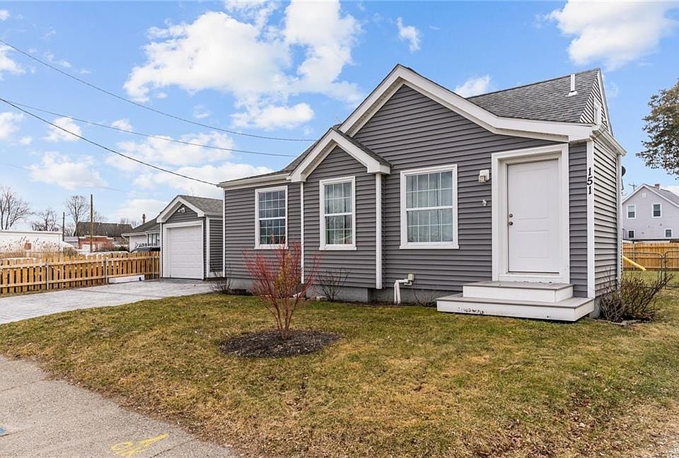 151 Market St, Warren, RI 02885 Zillow