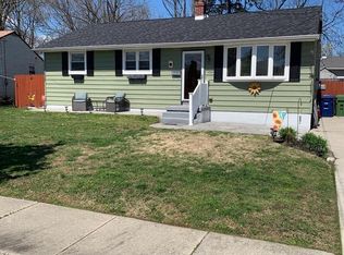 419 Hubbs Dr, Palmyra, NJ