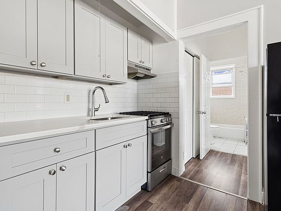 5th image of 159 Jacoby St APT 18