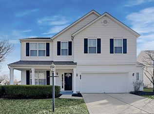 12247 Weathered Edge Dr, Fishers, IN