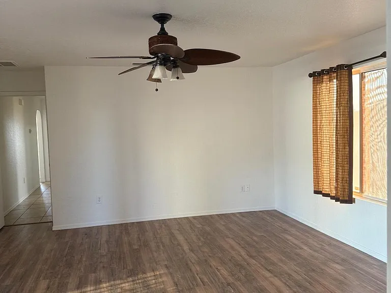 3329 McCulloch Blvd N — Photo 4