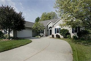 1st image of 7672 Dunross Dr