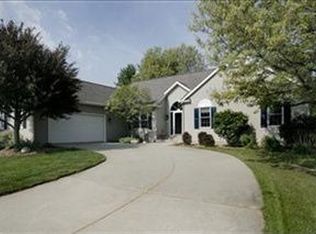 7672 Dunross Dr, Portage, MI 49024