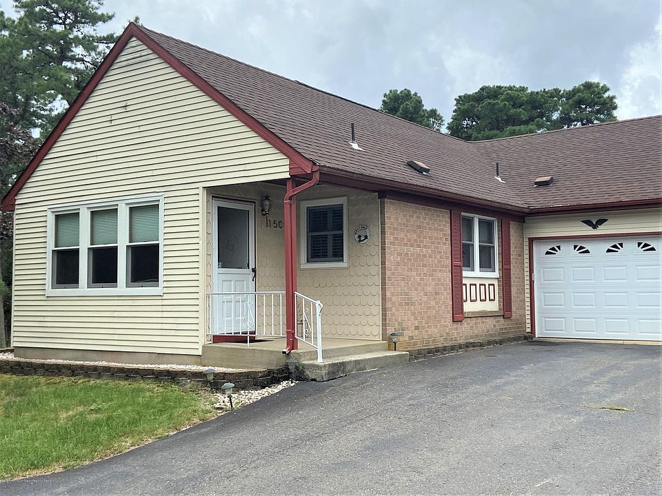 1st image of 15C Penwood Dr #54A