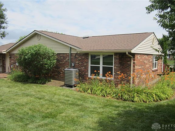 2nd image of 4902 Birchview Ct