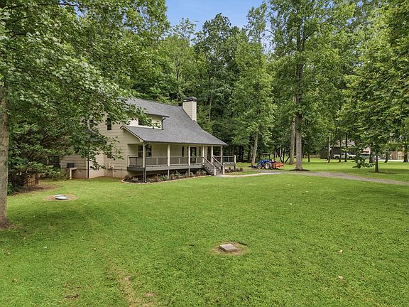 4th image of 124 Mountain Meadows Dr