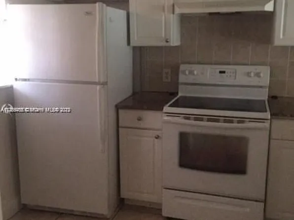 5060 SW 64th Ave APT 105, Fort Lauderdale, FL 33314