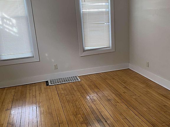 2nd image of 1054 Euclid St #1