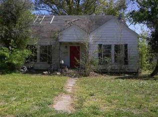 3235 Woodrow Dr, Port Arthur, TX 77642