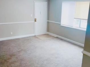 861 S Greenbrier St APT 39, Arlington, VA 22204