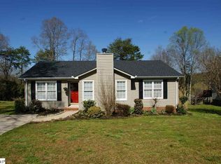 1007 Havelock Dr, Taylors, SC 29687