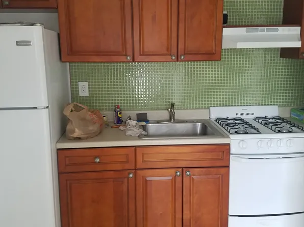 310 Ridge Rd Floor 3, Rutherford, NJ 07070