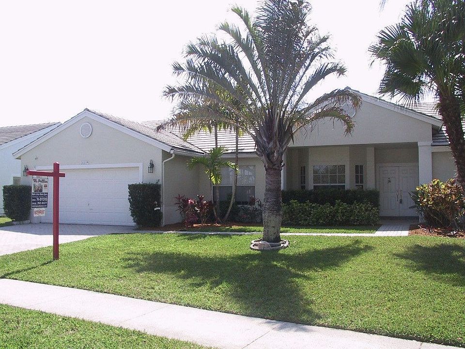 1st image of 1239 NW 127th Dr