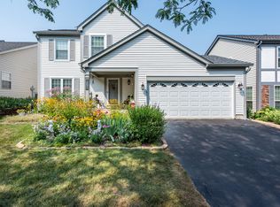 6150 Brookstone Pl, Gurnee, IL