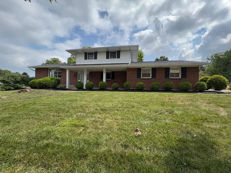 6862 N Windwood Dr W — Photo 1
