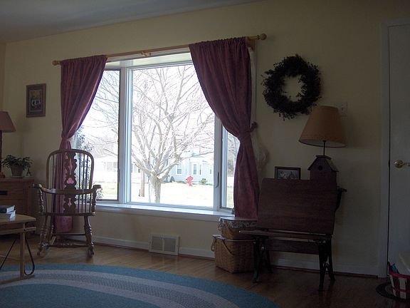 living room bay window