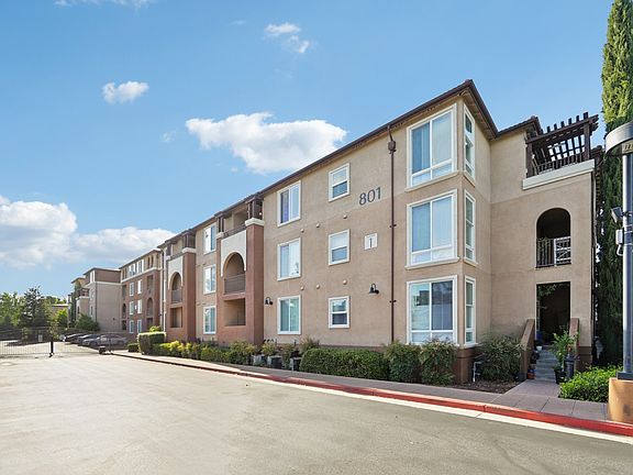 3rd image of 801 S Winchester Blvd APT 1118