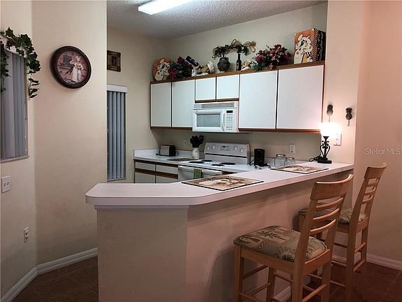 4th image of 8402 Blue Lagoon Dr