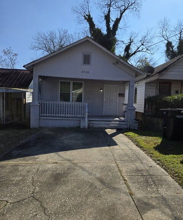 1st image of 2728 9th St