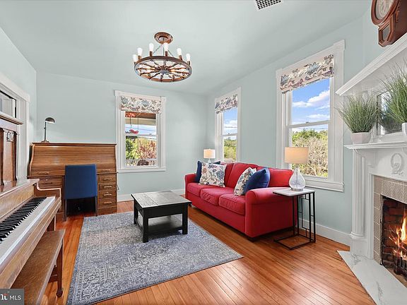 5th image of 7621 Mellor Ave