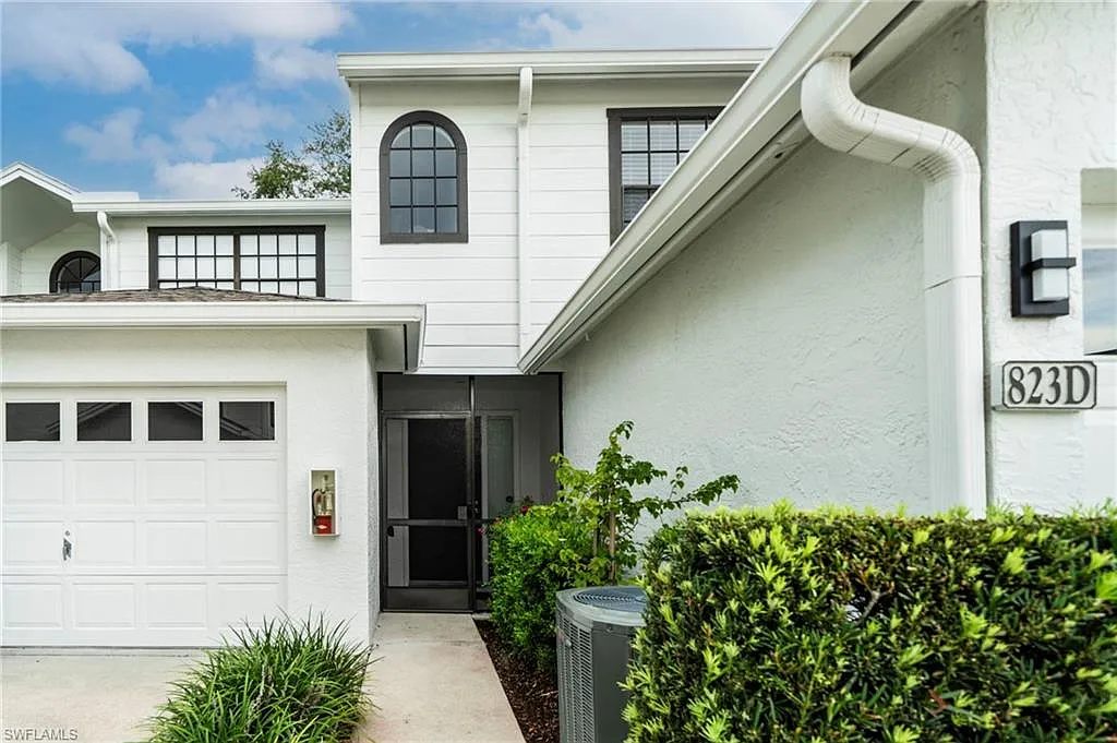 2 bed, 2.5 bath, 1470 sqft, $2,700 — Photo 3