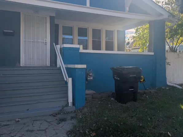 1207 W McNichols Rd, Highland Park, MI 48203