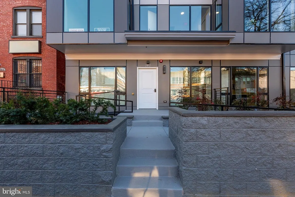 Building Photo - 2812 Georgia Ave NW #1