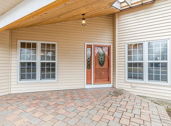 5th image of 8N228 Grand Arbor Ln