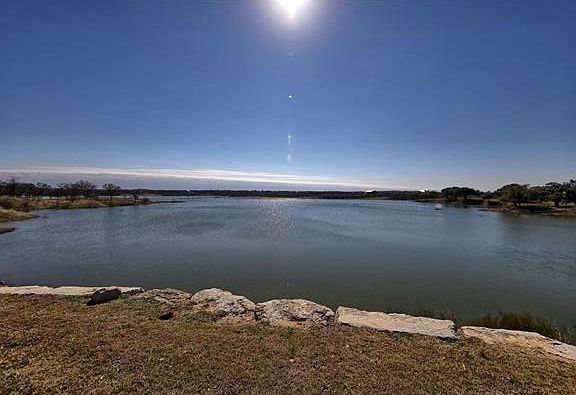 4th image of 285 Chimney Cove Dr