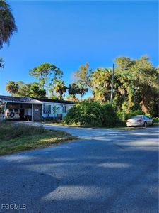 2500 Gail Helen Ct, North Fort Myers, FL, 33917