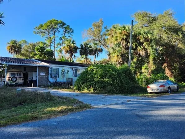 2500 Gail Helen Ct, North Fort Myers, FL 33917