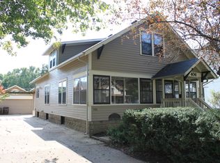 406 Dixon Ave, Rock Falls, IL 61071