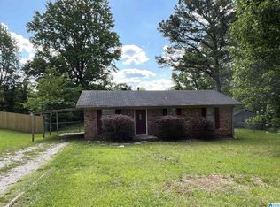 4855 Shadyview Dr, Adamsville, AL 35005