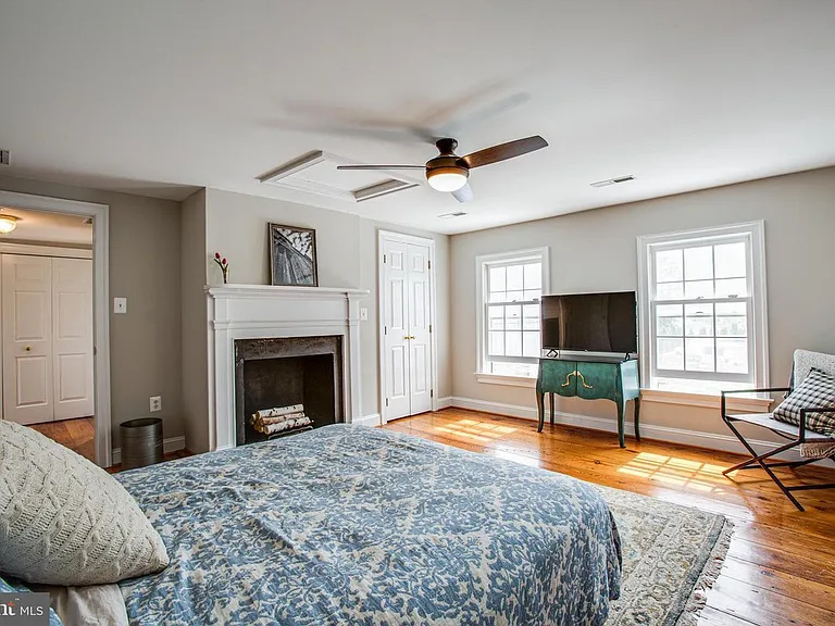 507 Hanover St — Photo 21