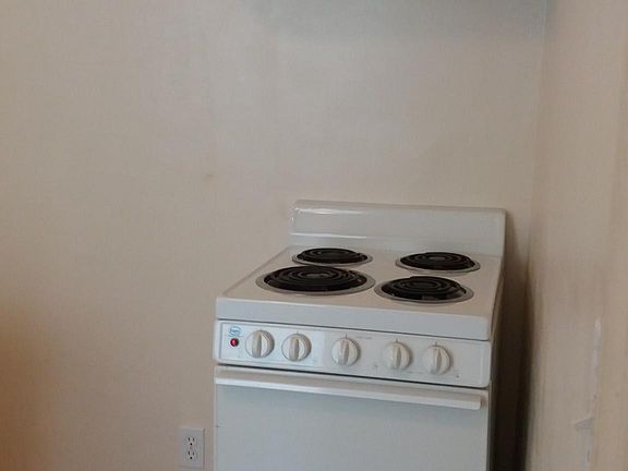 4th image of 411 N Wild Olive Ave APT 7