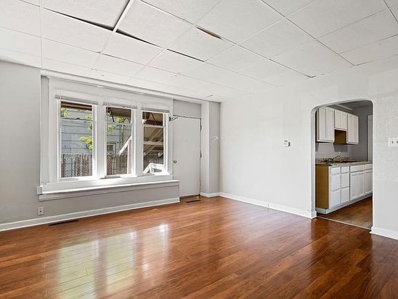 5th image of 612 S 15th Ave Unit B