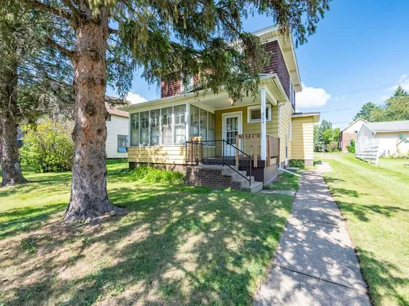 514 W 2nd Ave, Keewatin, MN 55753