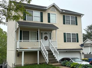 16 Ruel St, Waterbury, CT 06704