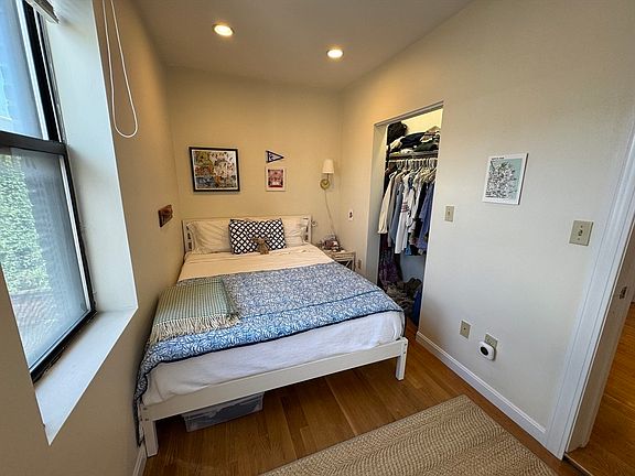 3rd image of 205 Endicott St APT 4