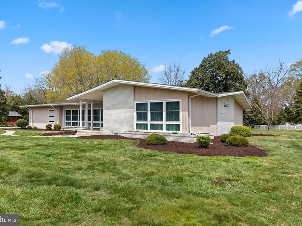 109 Quillen Dr, Berlin, MD 21811